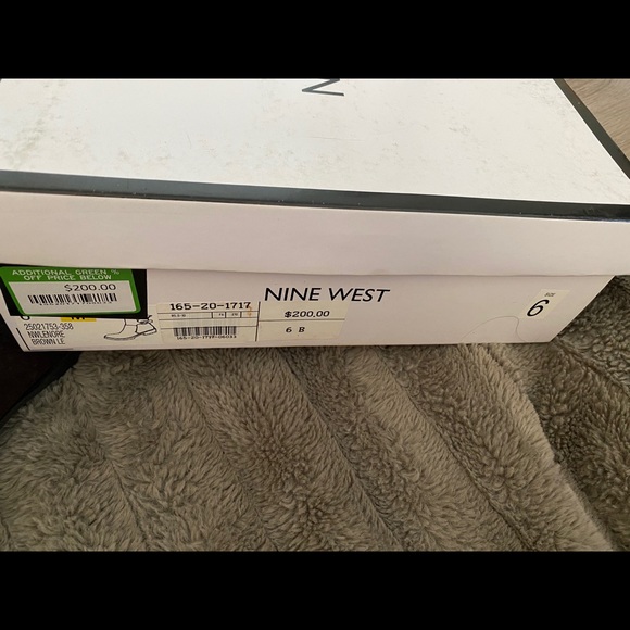 Nine West boots size 6 - Picture 6 of 6